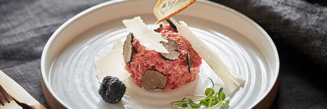 Tartare de bœuf à la truffe d'été