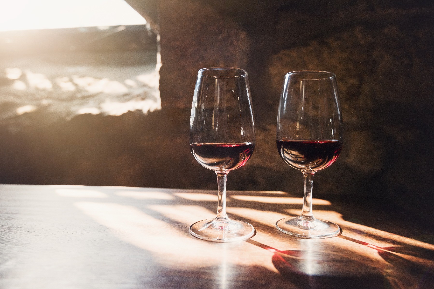 vins sur table
